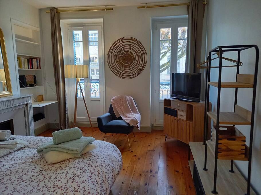 Maison Nadaud Avec Parking Prive Mont-de-Marsan Eksteriør billede